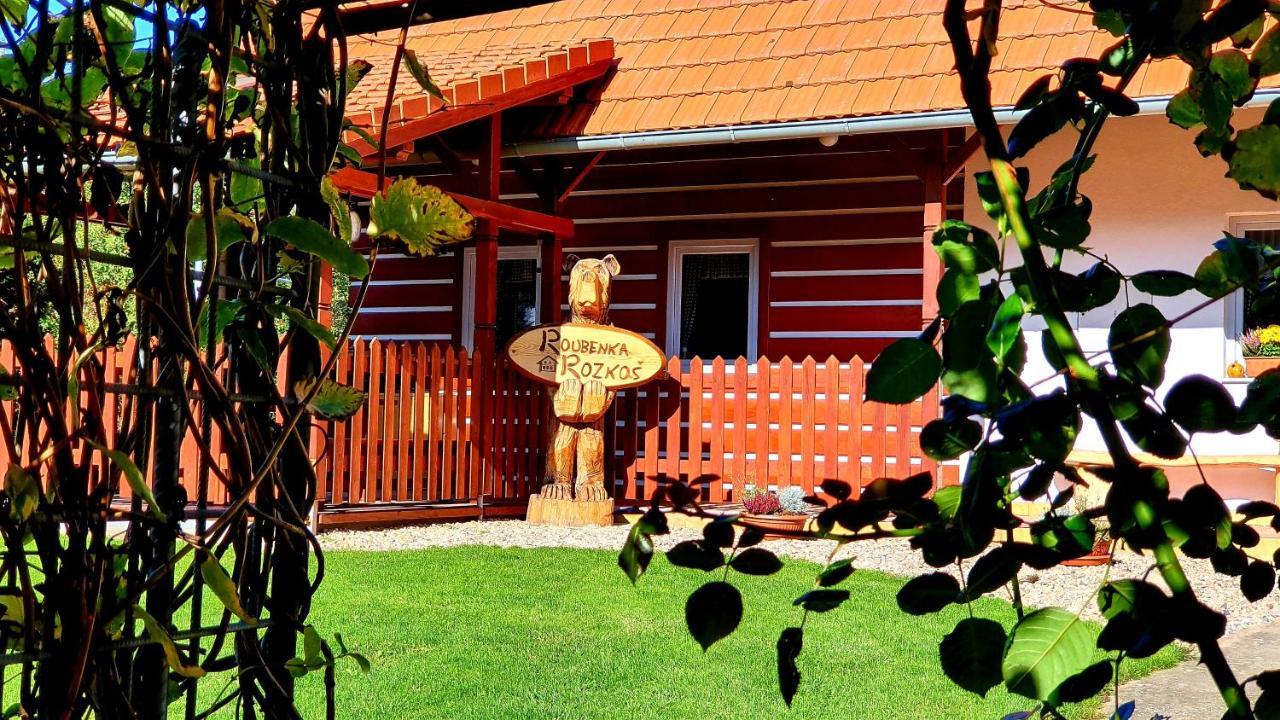 Roubenka Rozkos Villa Nové Město nad Metují Eksteriør billede