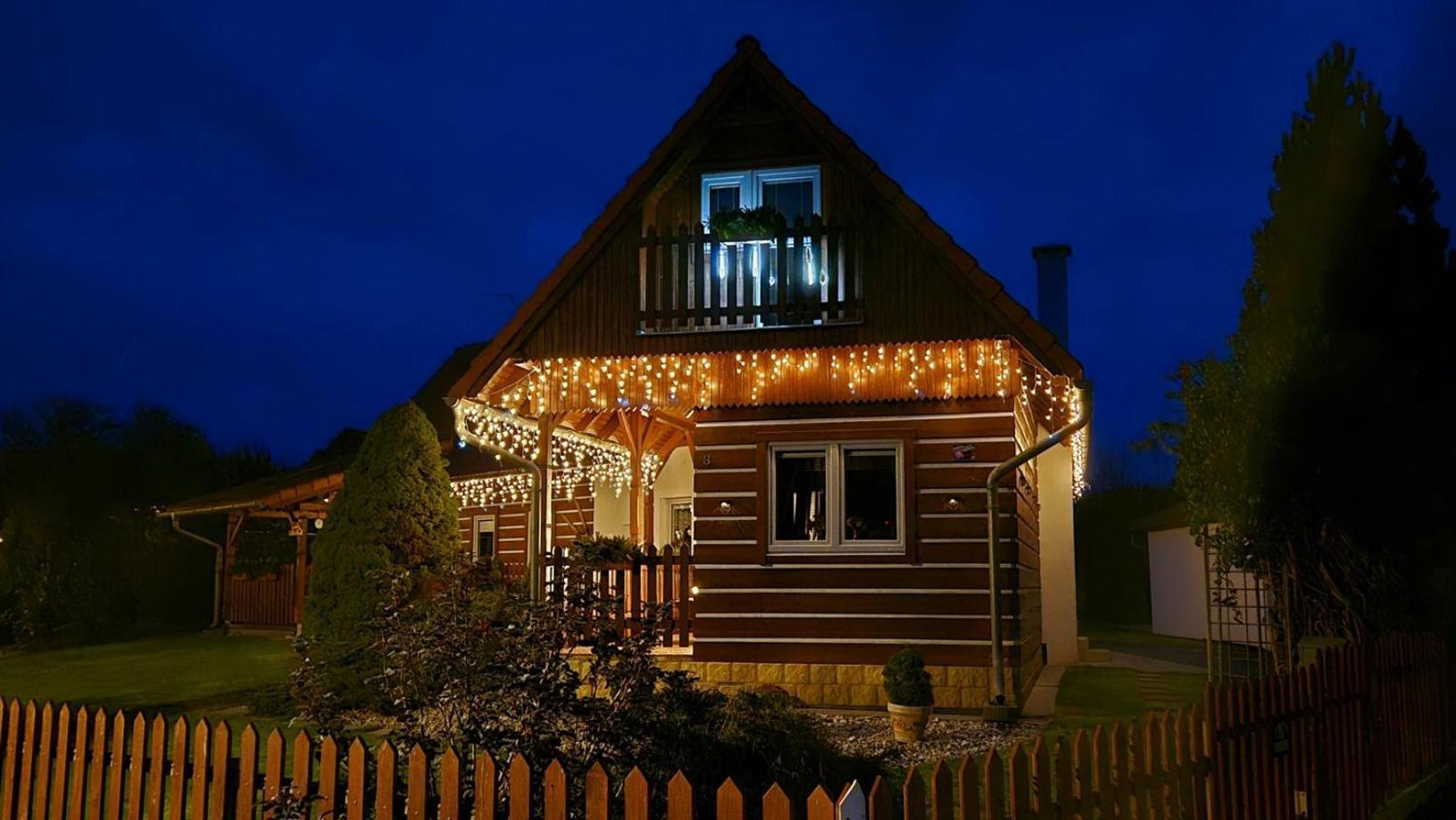 Roubenka Rozkos Villa Nové Město nad Metují Eksteriør billede